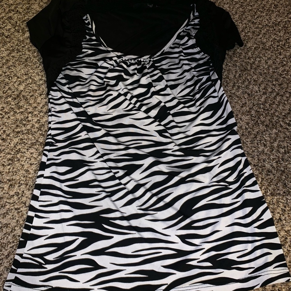 Blouse - Picture 2 of 4